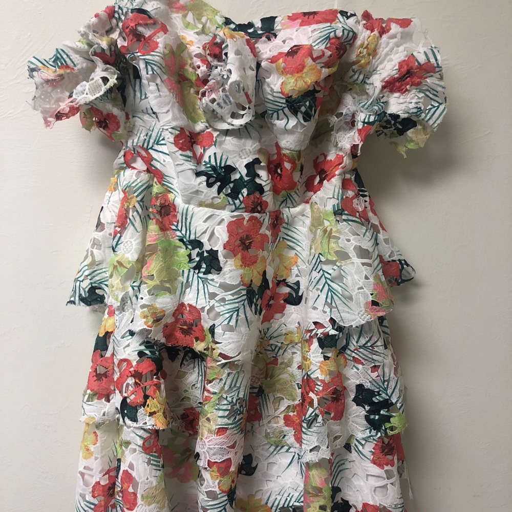 INA Sz 12 White Floral tiered Dress